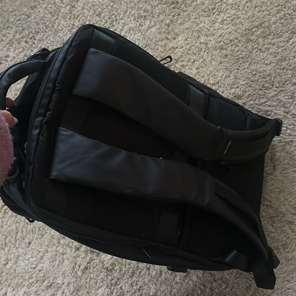 Backpack - Picture 5 of 6